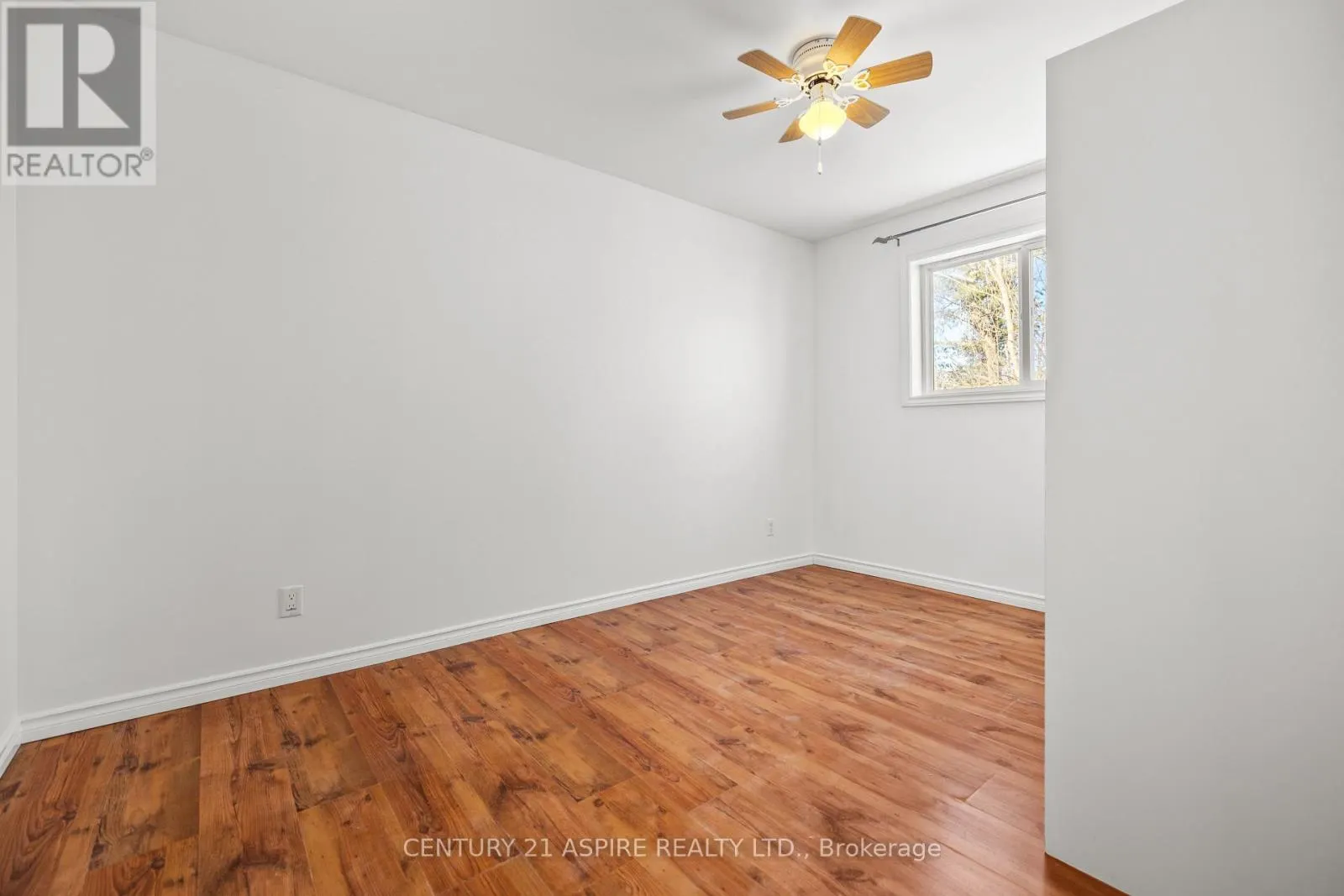 84 SANDY BEACH ROAD