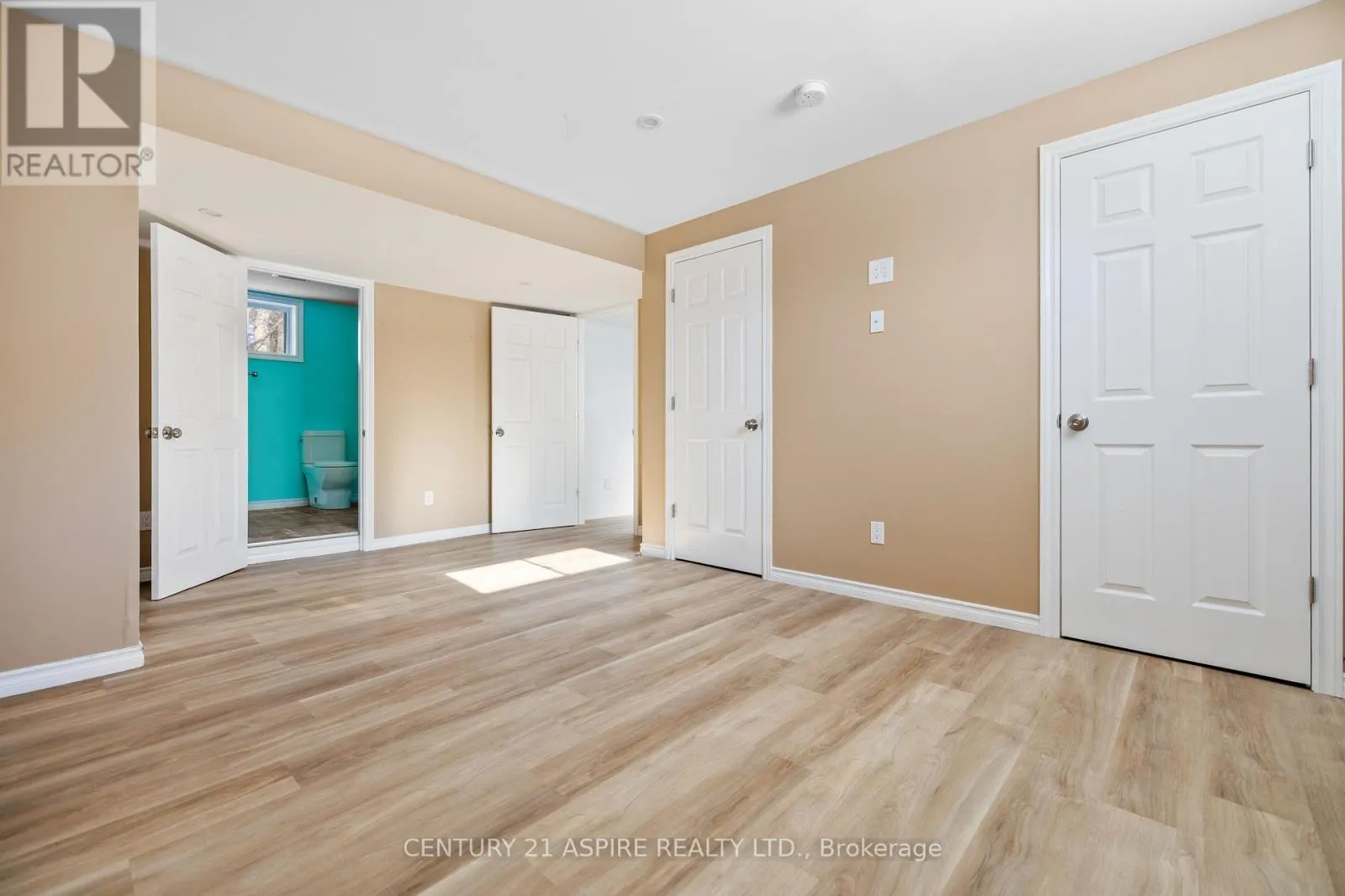 84 SANDY BEACH ROAD