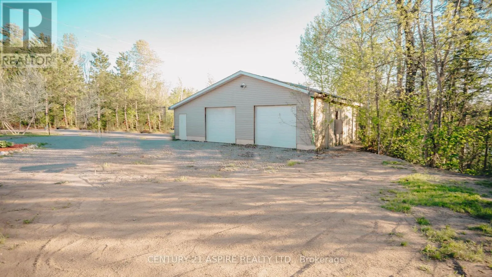 84 SANDY BEACH ROAD