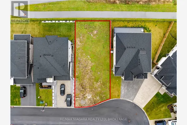7521 SHERRILEE CRESCENT