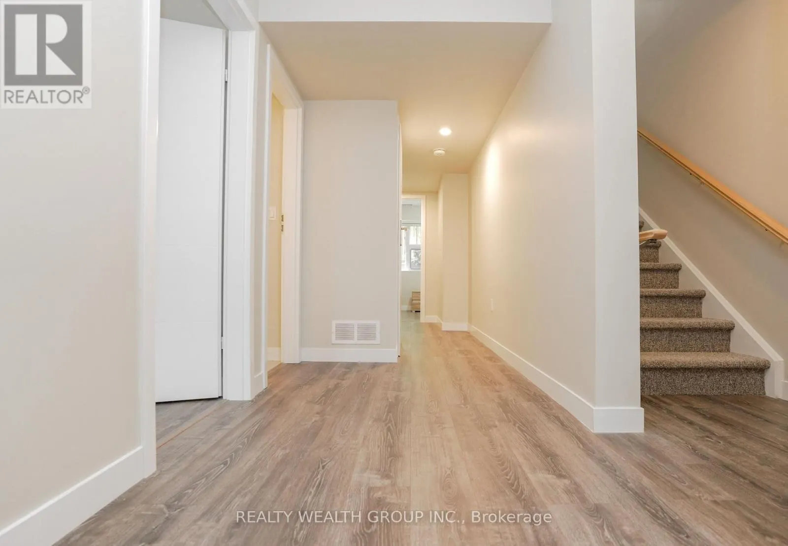 113 - 288 ALBERT STREET