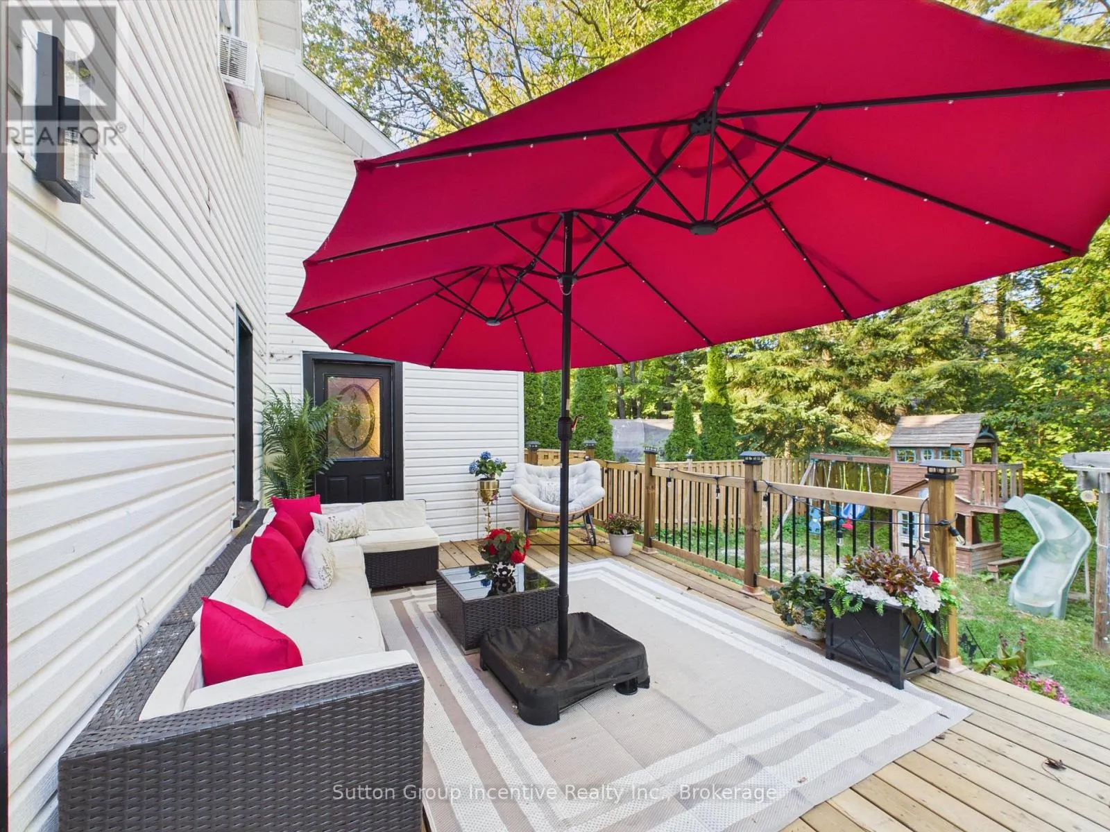 57 WOODWARD STREET