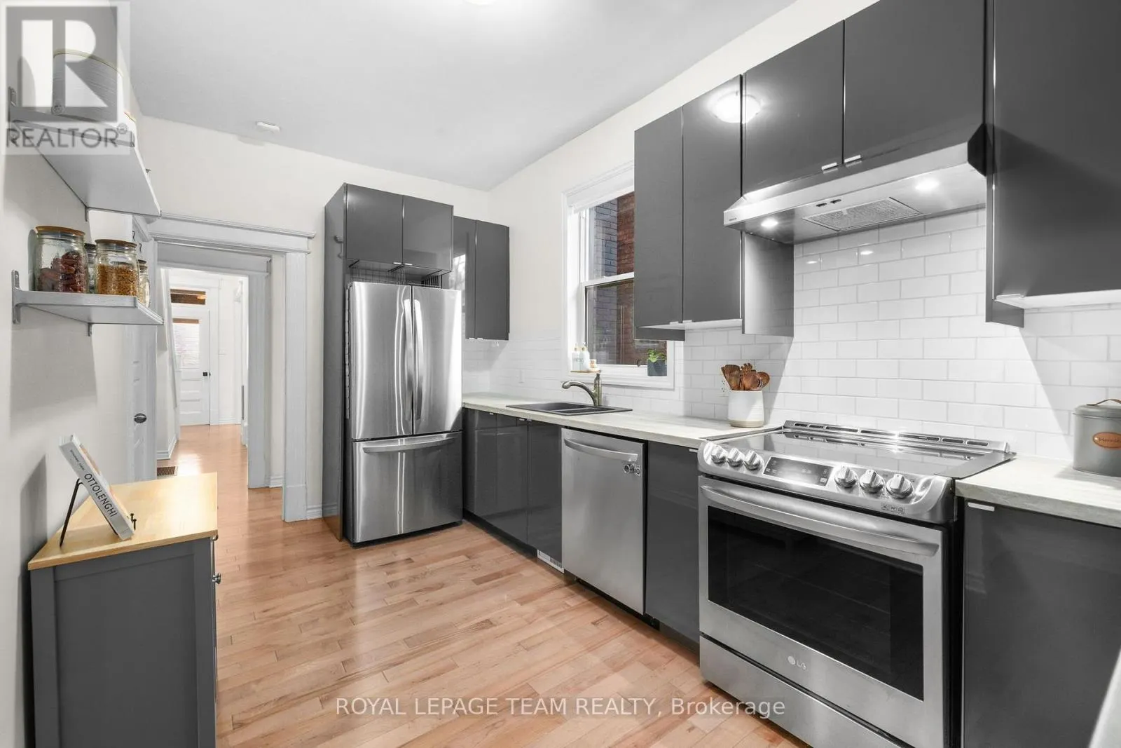 275 ARLINGTON AVENUE
