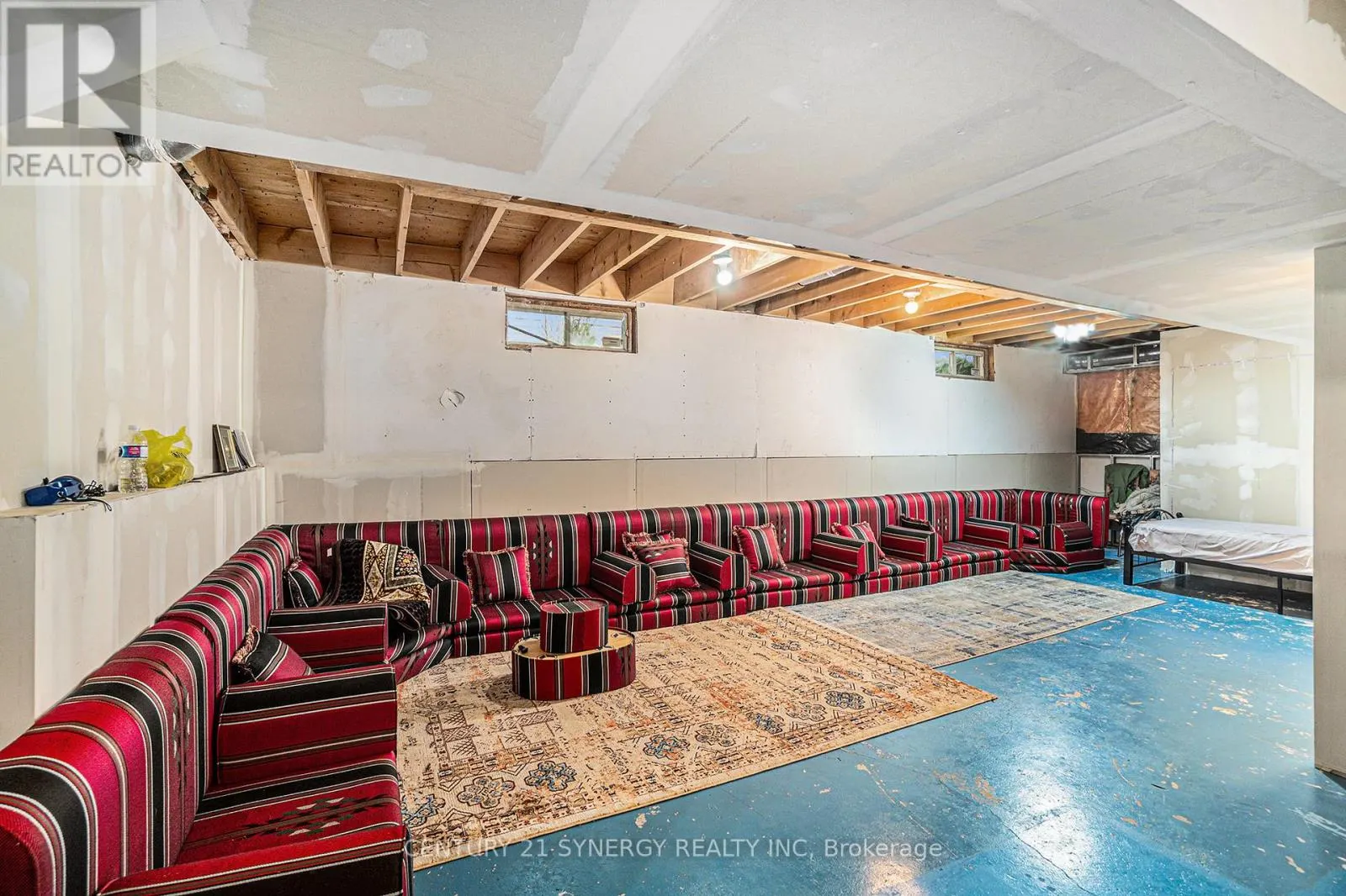 6415 VISENEAU DRIVE
