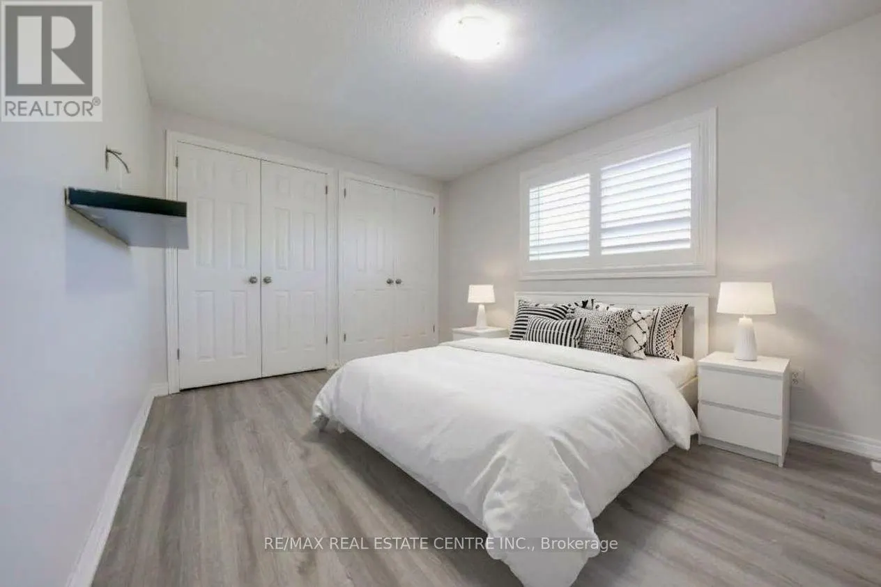 49 CREEKSIDE DRIVE