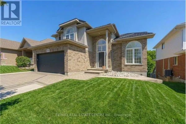 49 CREEKSIDE DR