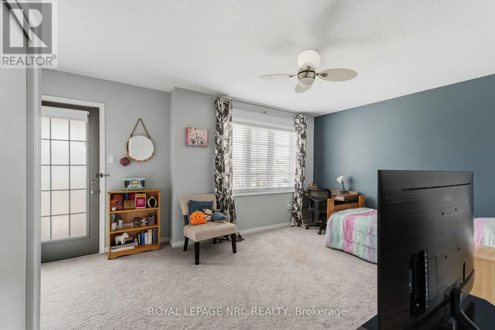 8769 DOGWOOD CRESCENT