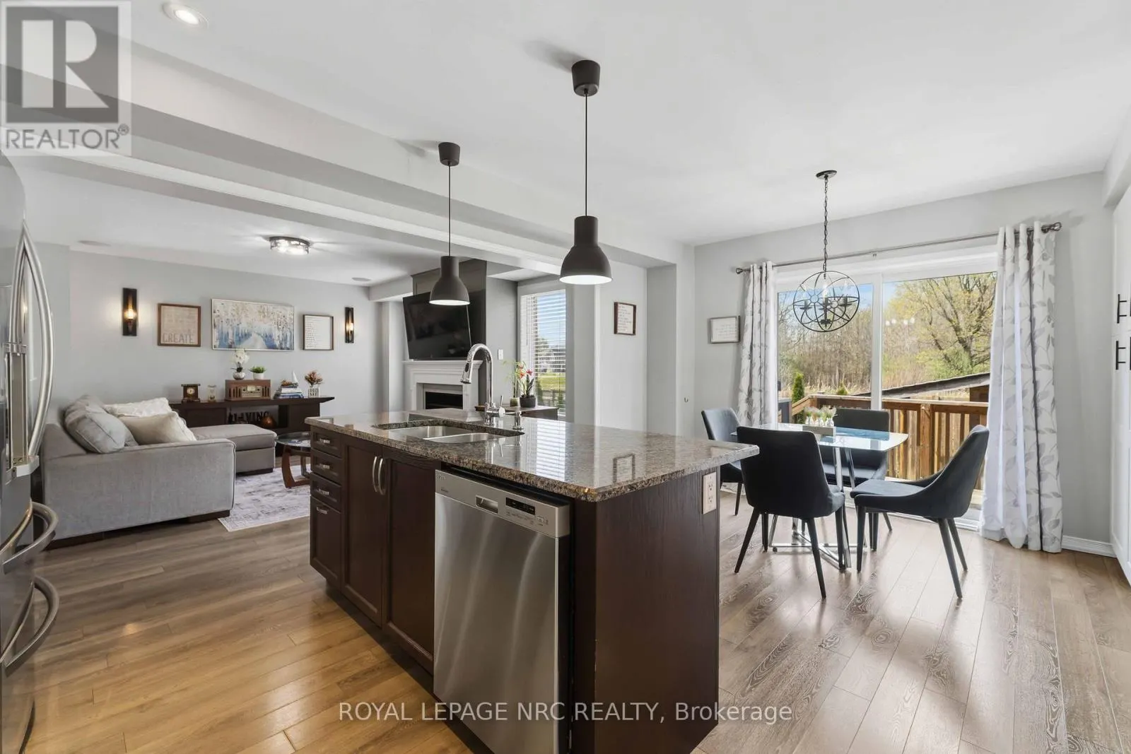 8769 DOGWOOD CRESCENT