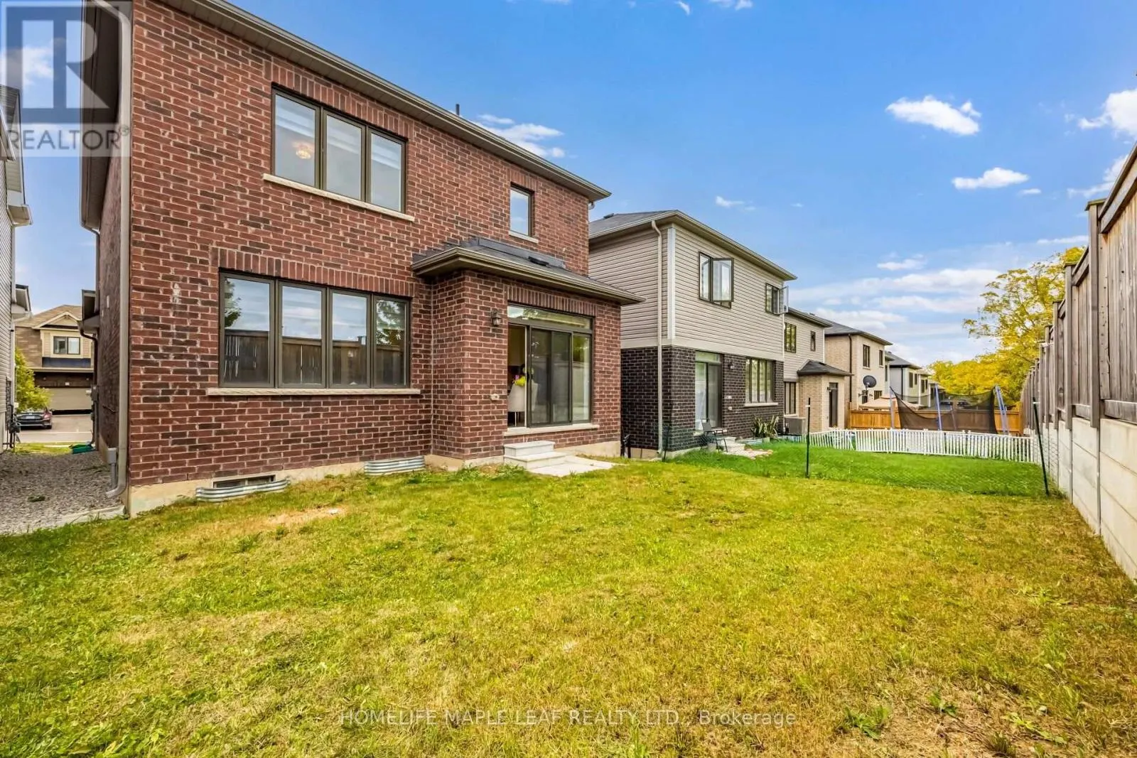 41 SUNDIN DRIVE