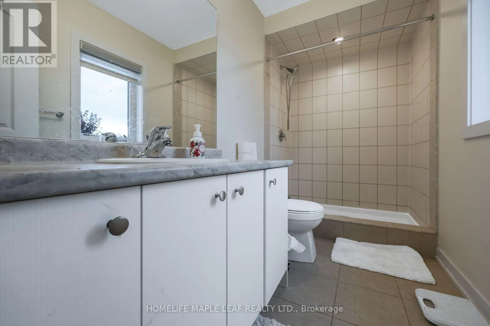 41 SUNDIN DRIVE
