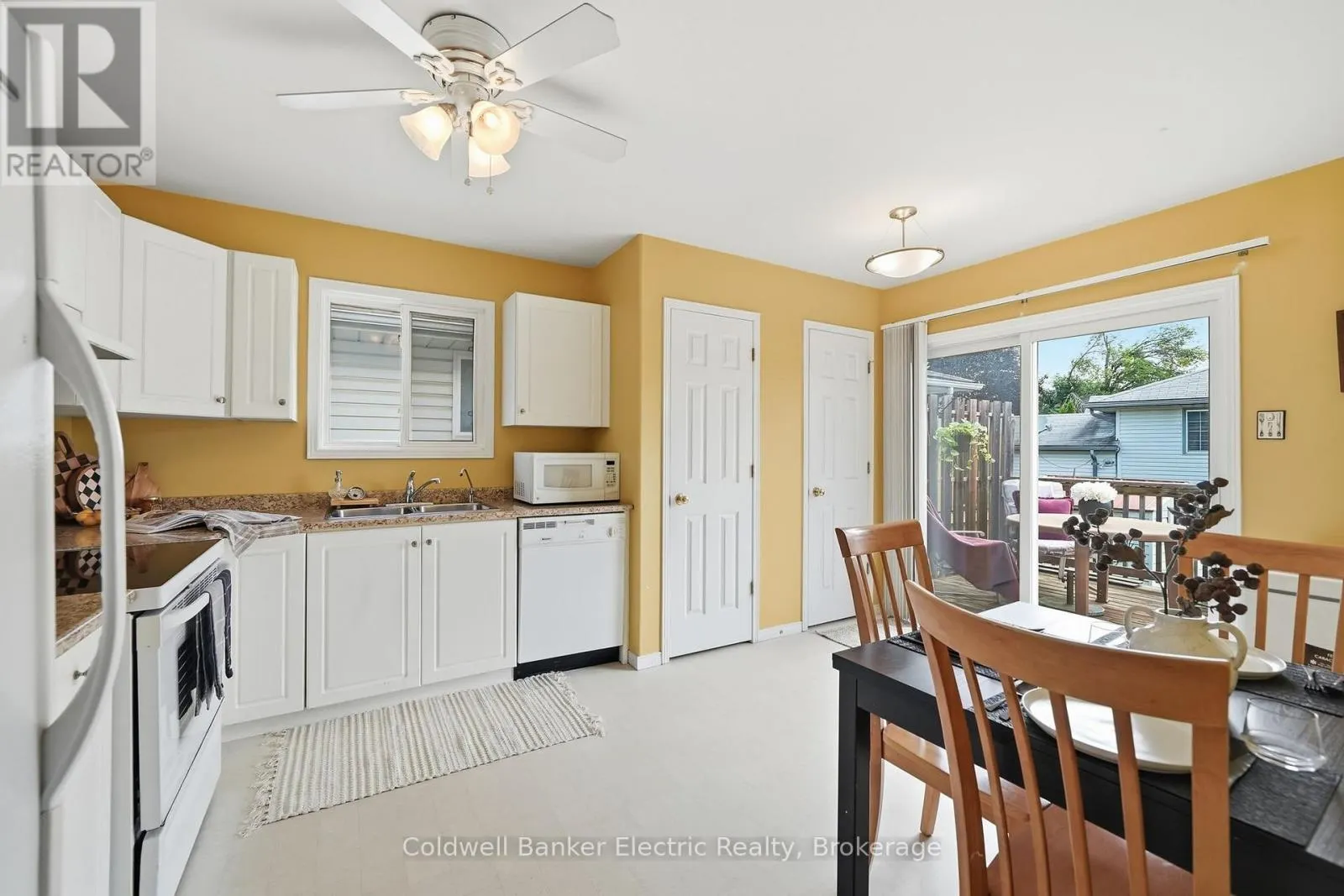 854 ABBEY LANE
