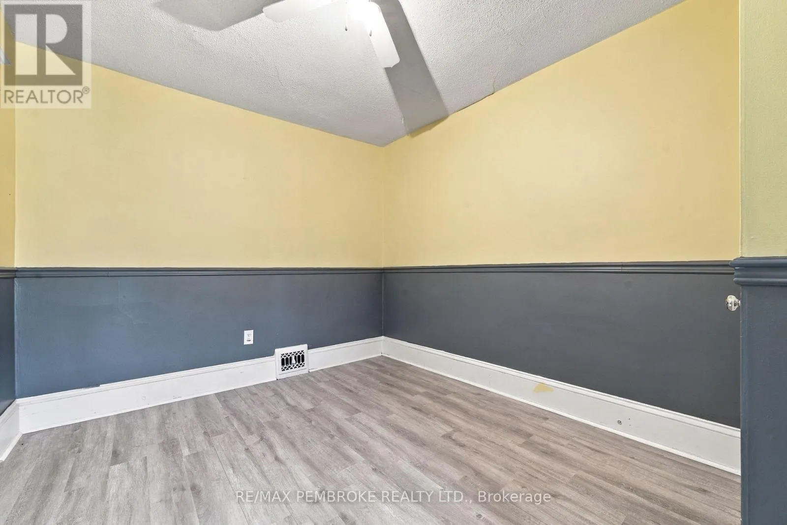 626 HAMILTON STREET W