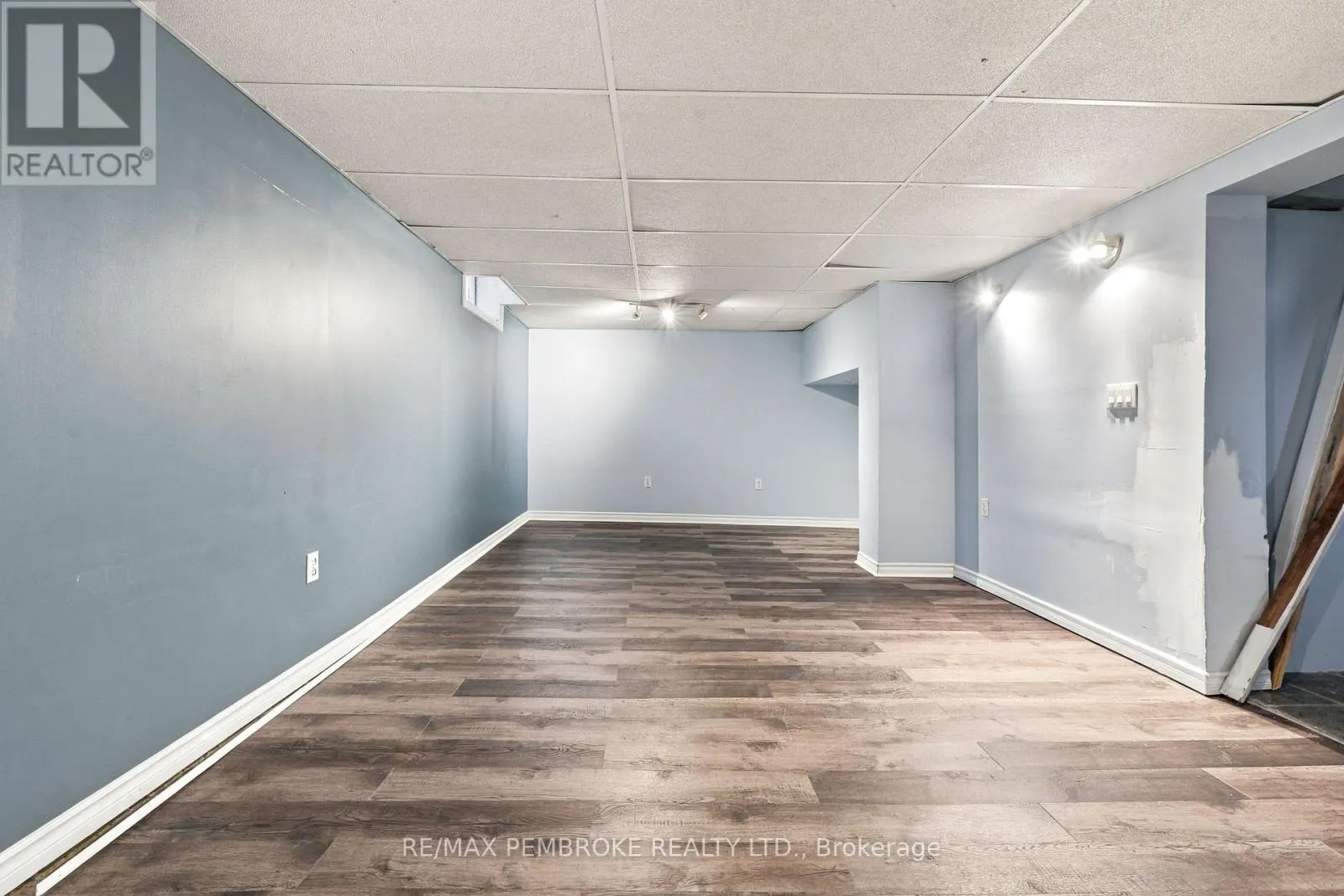626 HAMILTON STREET W