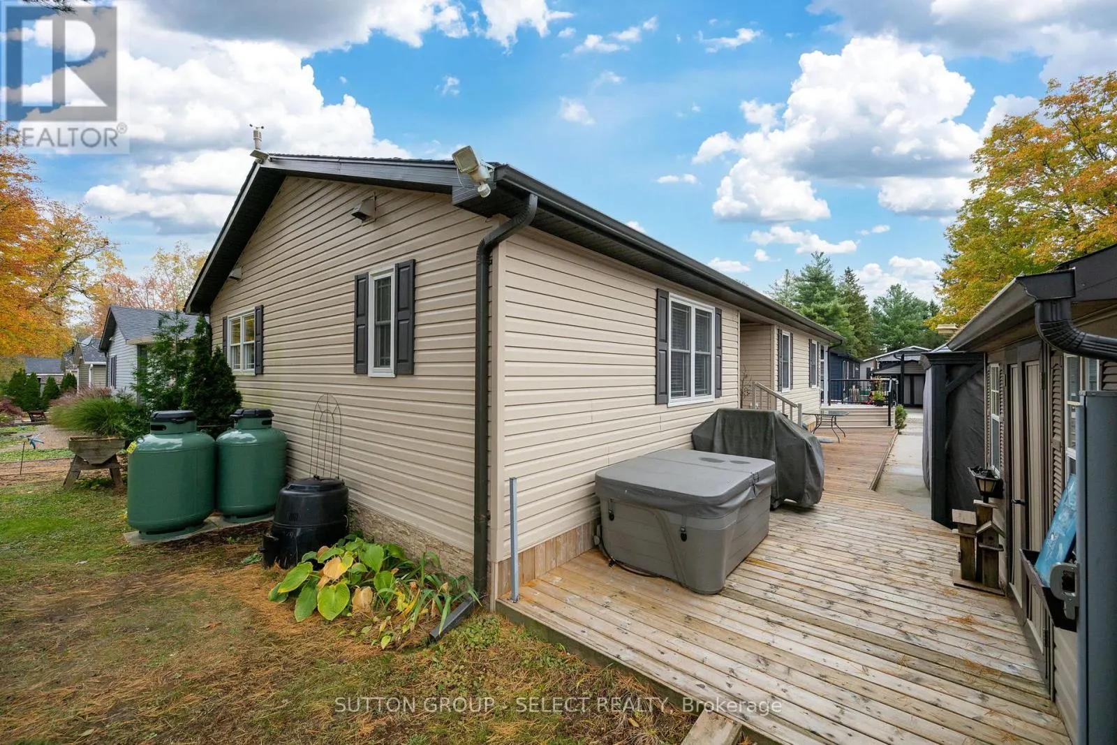 131 - 22790 AMIENS ROAD #131