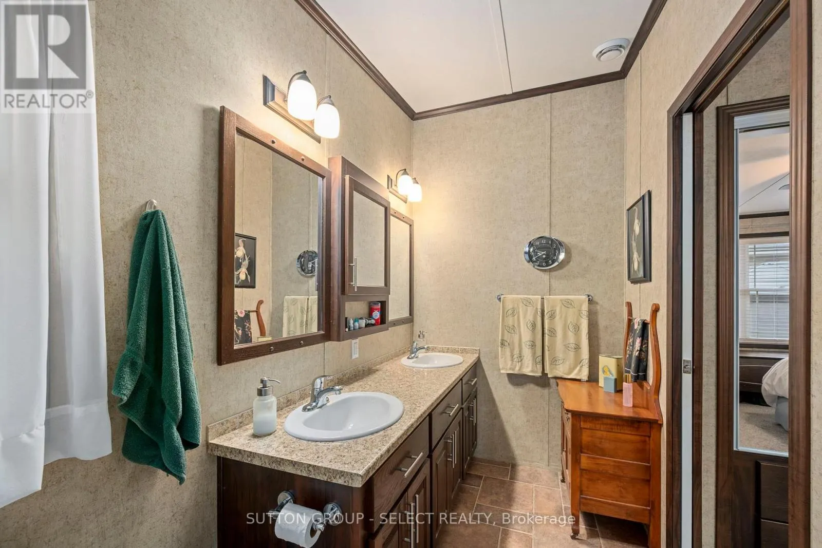 131 - 22790 AMIENS ROAD #131