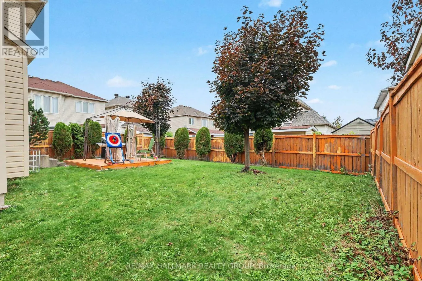 118 HOLLOWBROOK DRIVE