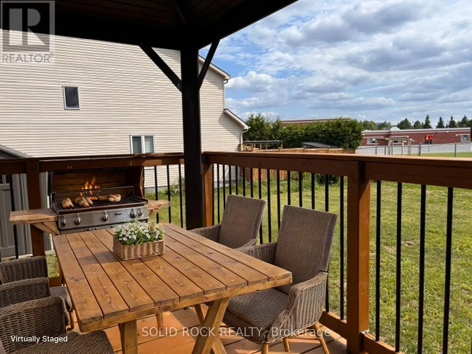 639 VIA CAMPANALE AVENUE