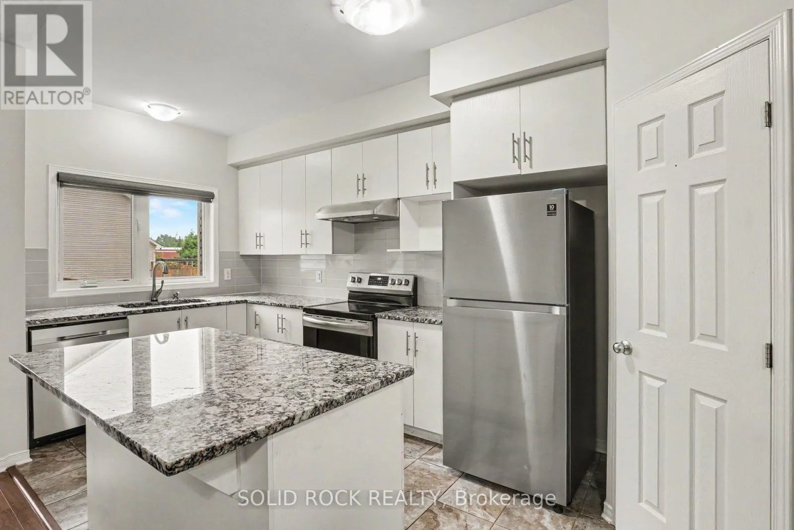 639 VIA CAMPANALE AVENUE