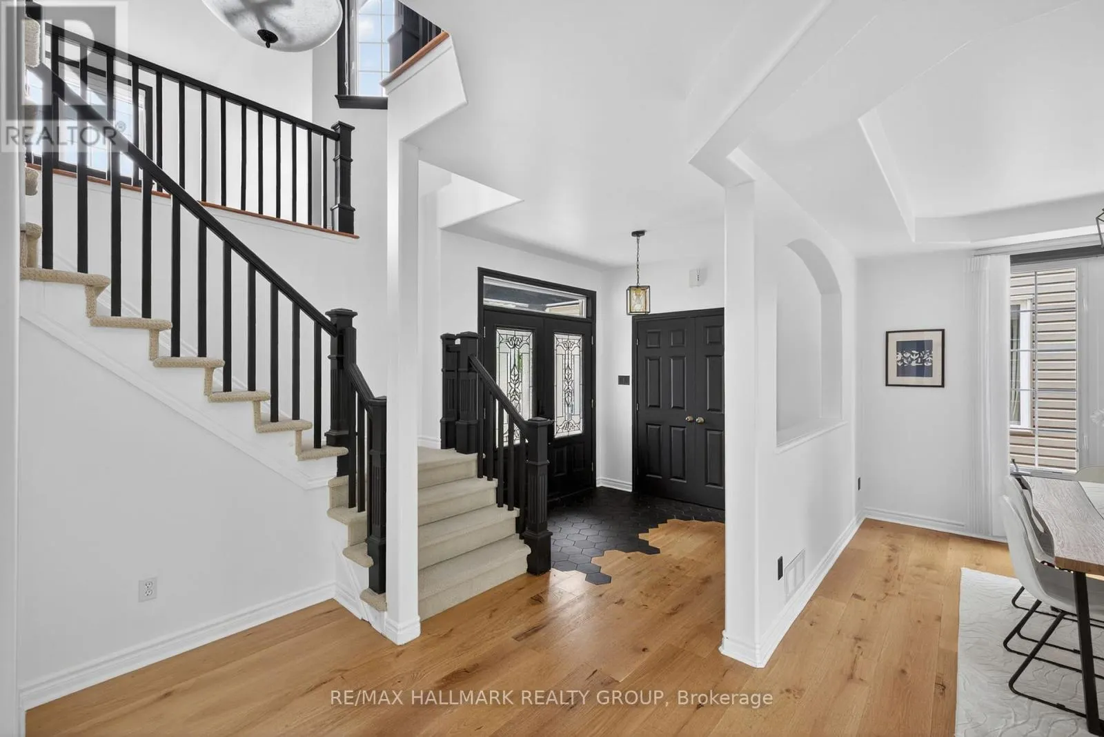 520 MAZARI CRESCENT