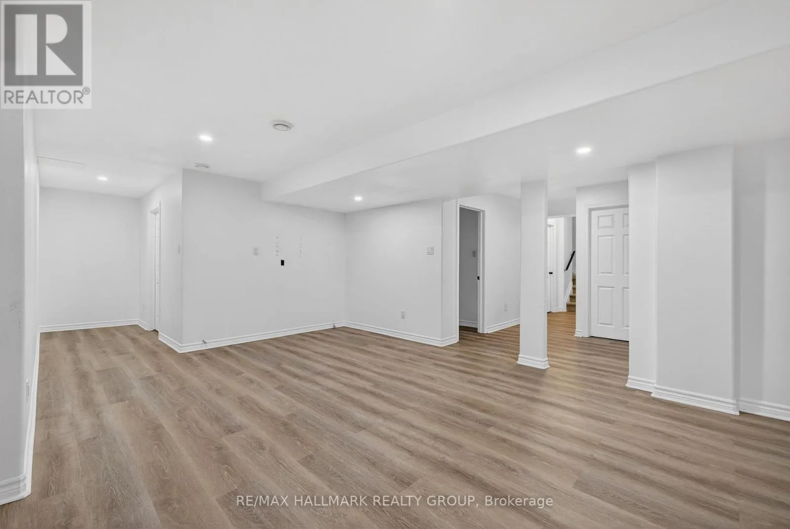 520 MAZARI CRESCENT