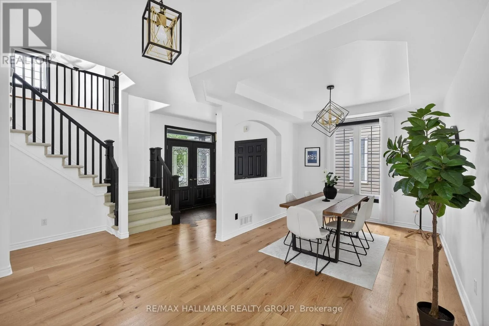 520 MAZARI CRESCENT