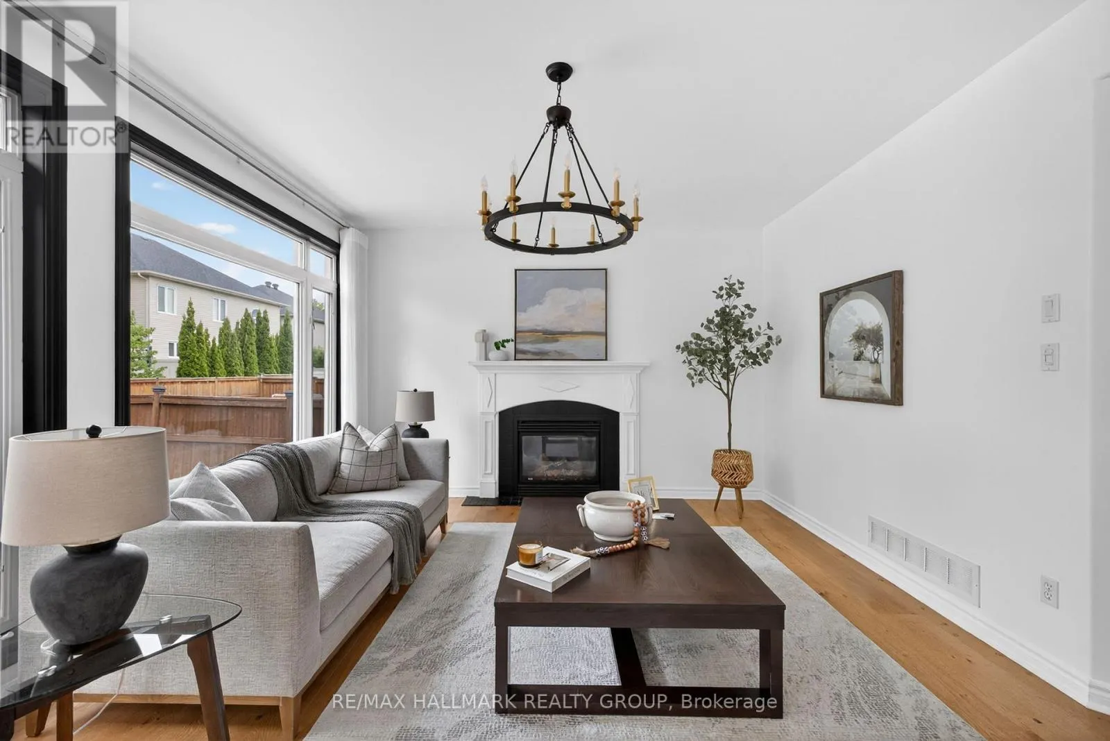 520 MAZARI CRESCENT