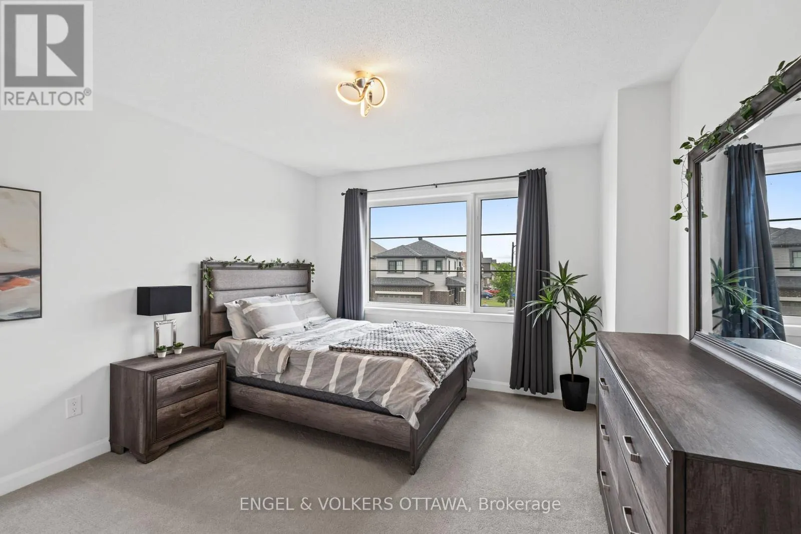 195 ALEX POLOWIN AVENUE