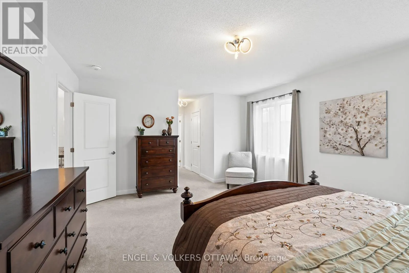 195 ALEX POLOWIN AVENUE
