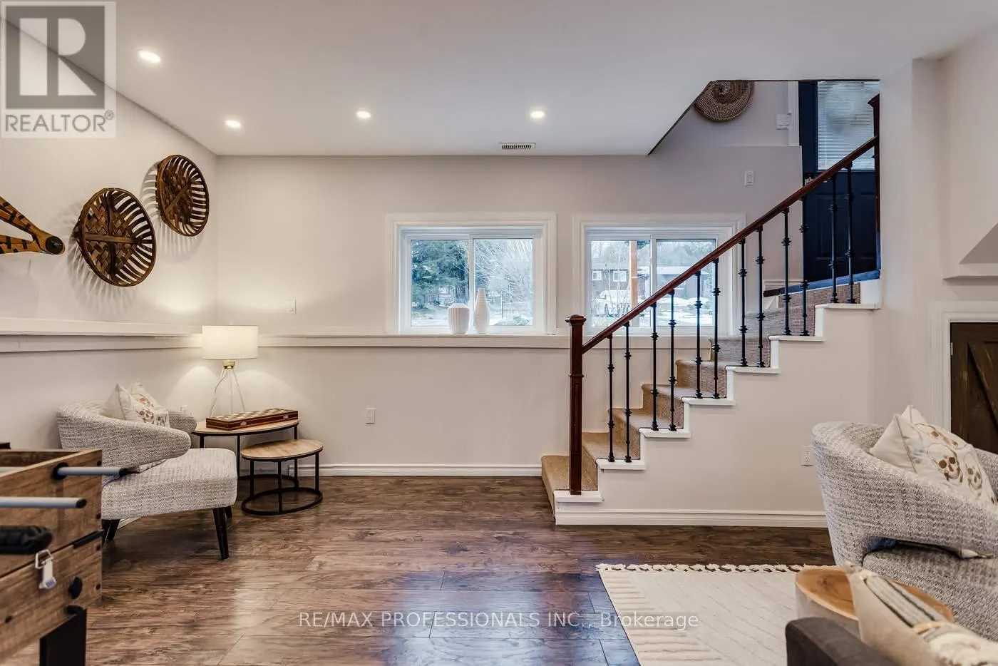 22 LAWRENCE STREET N