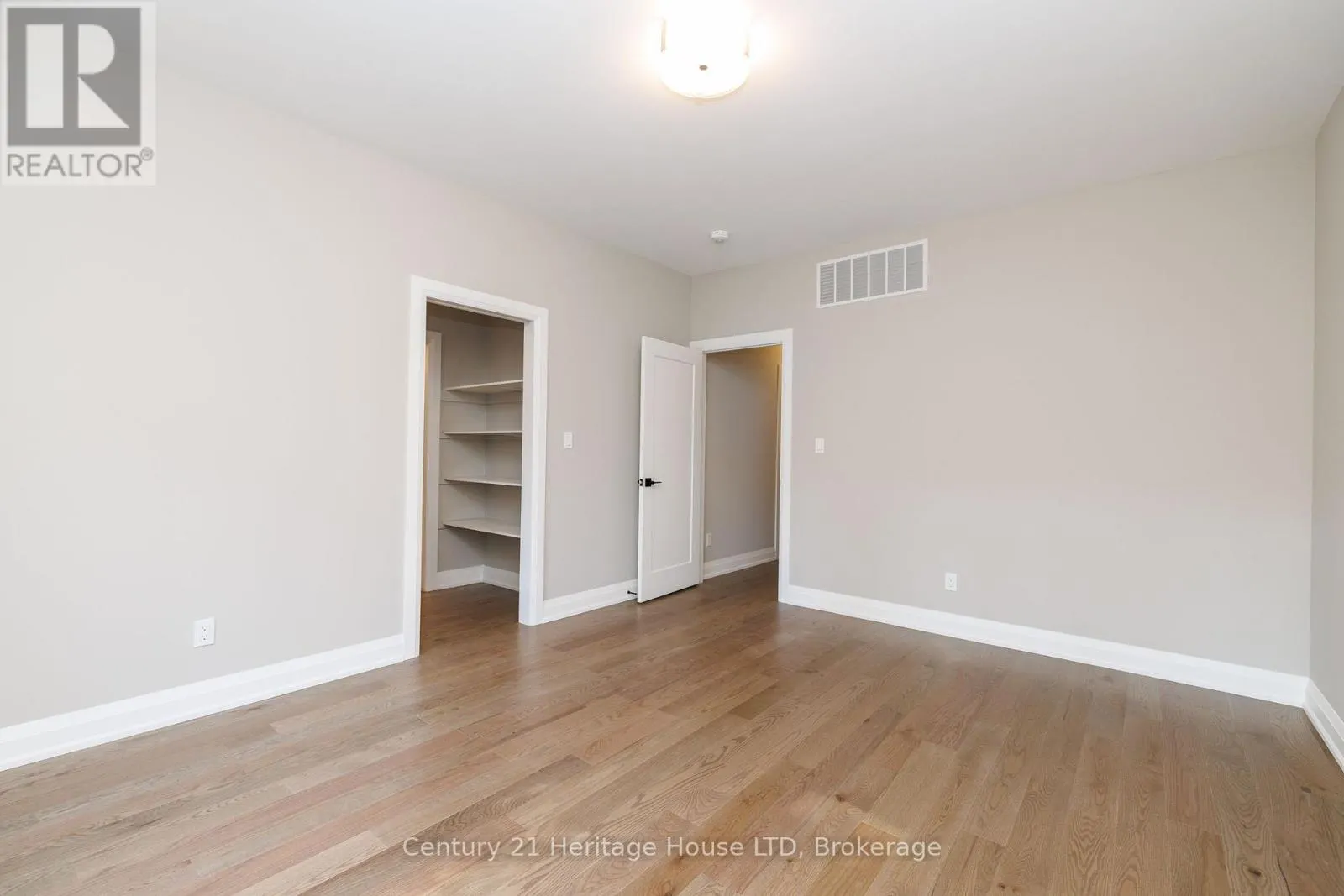 338 SUGARLOAF STREET