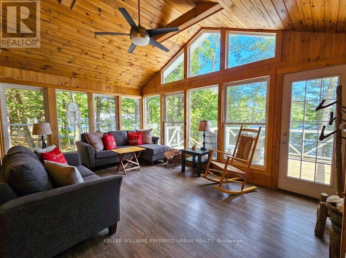 1118 PINE LAKE SHORES