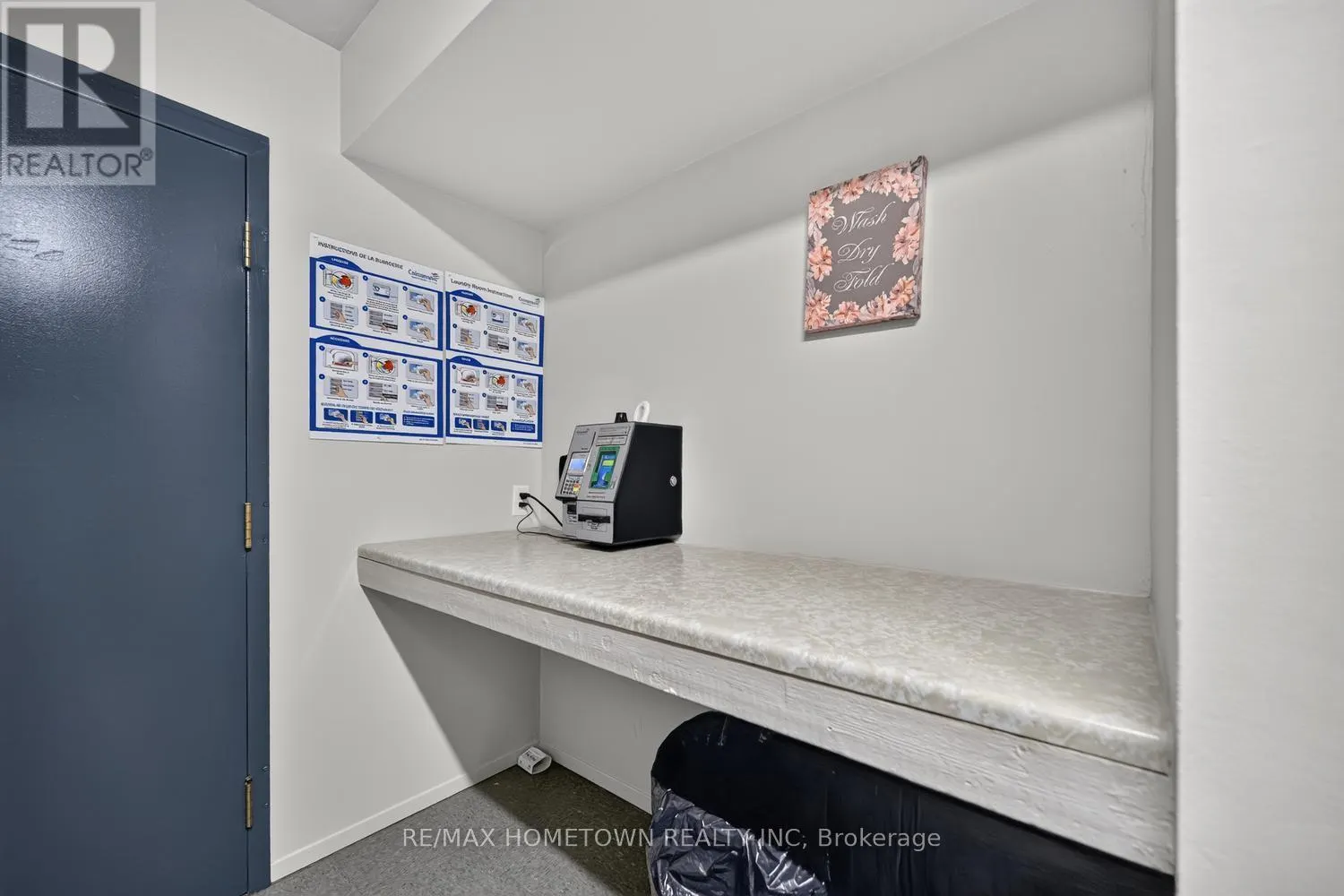 1 - 819 MACODRUM DRIVE