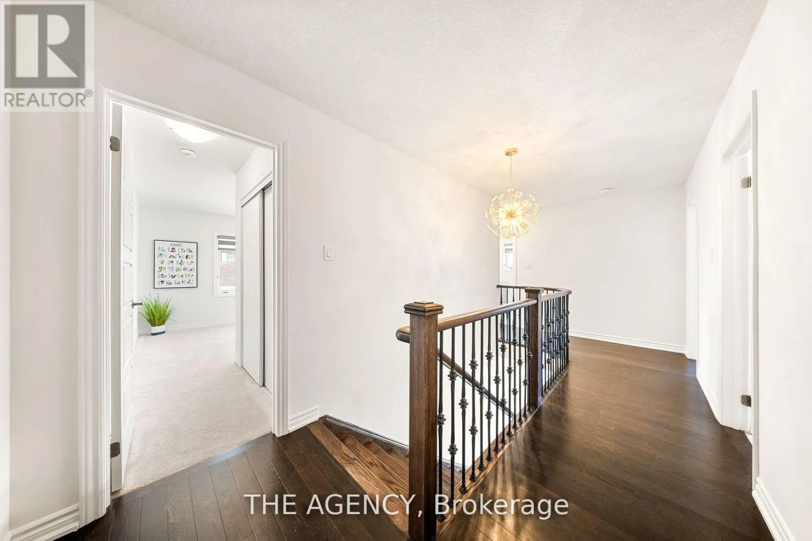 1 BEE CRESCENT