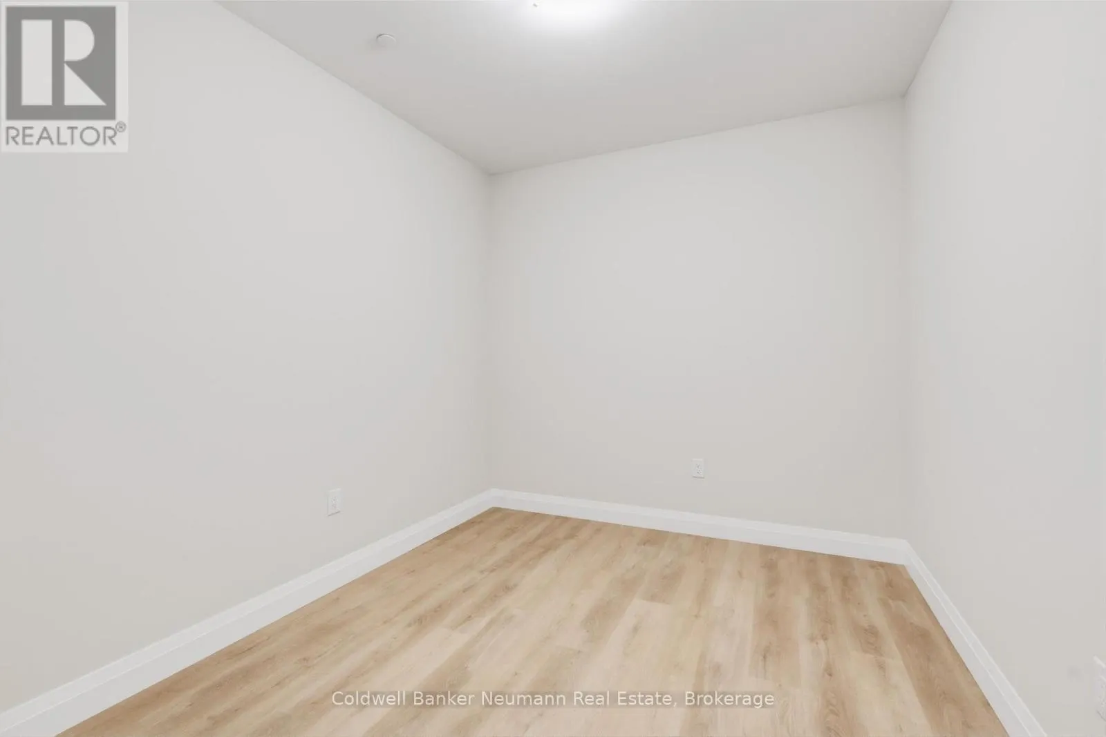 505 - 1882 GORDON STREET #505