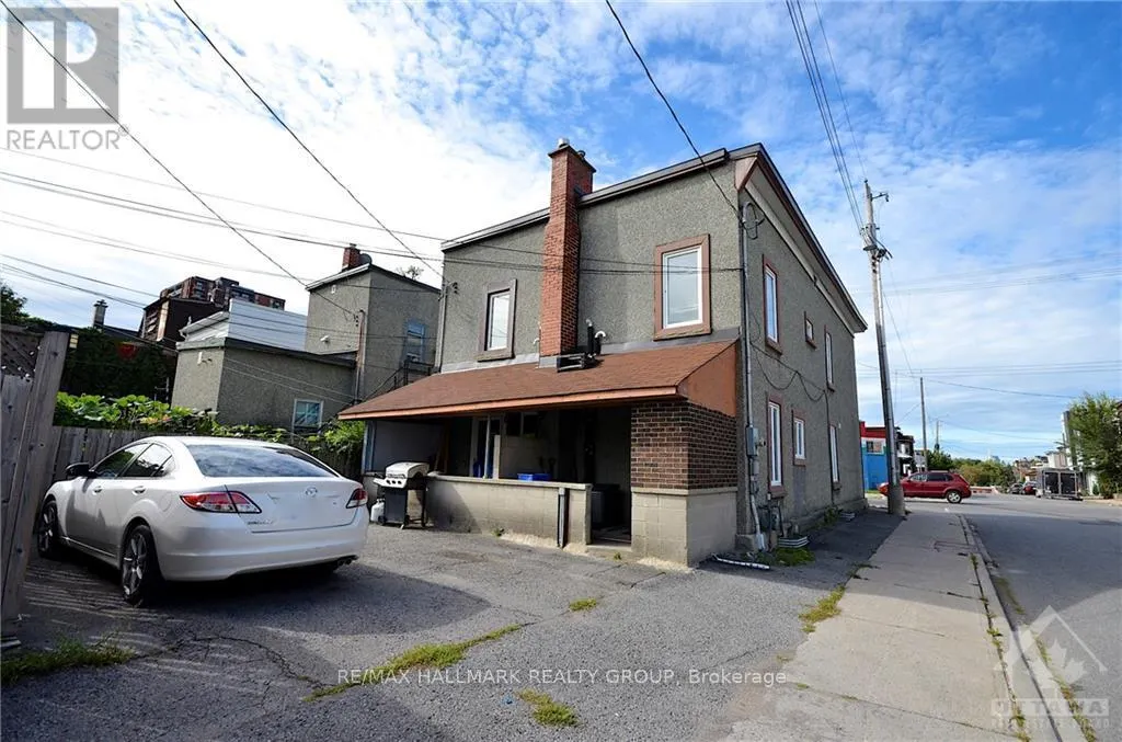 205 ROCHESTER STREET