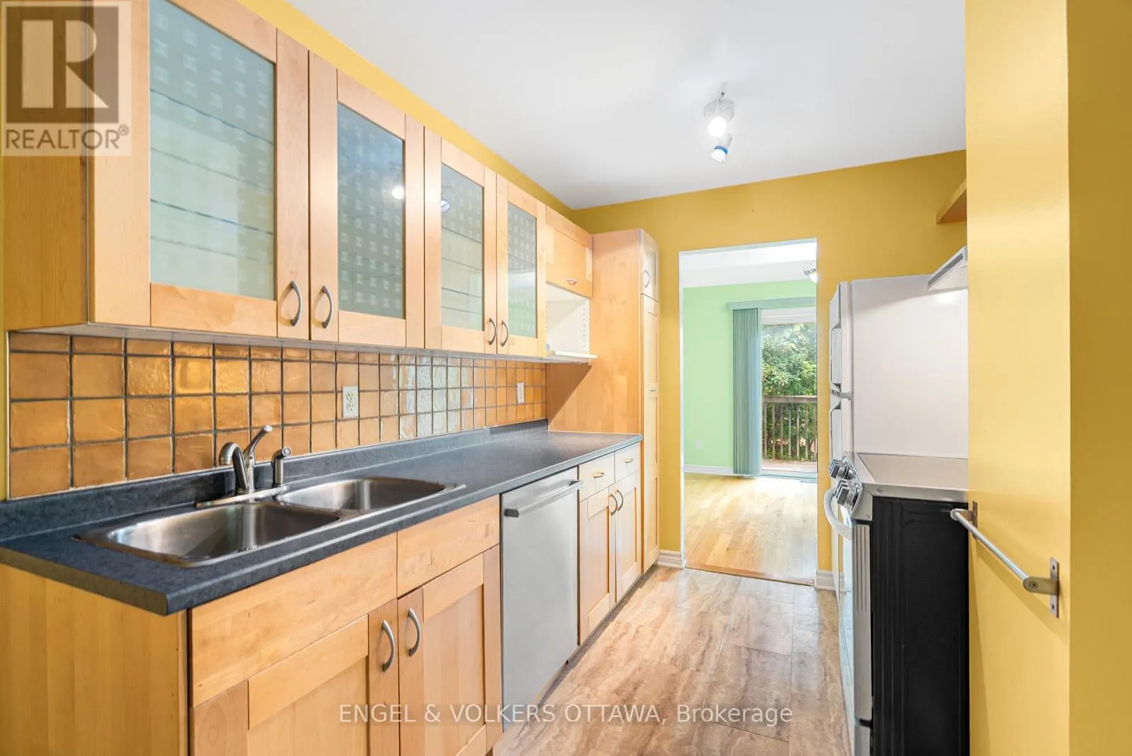 6 BRIDGEWATER TERRACE