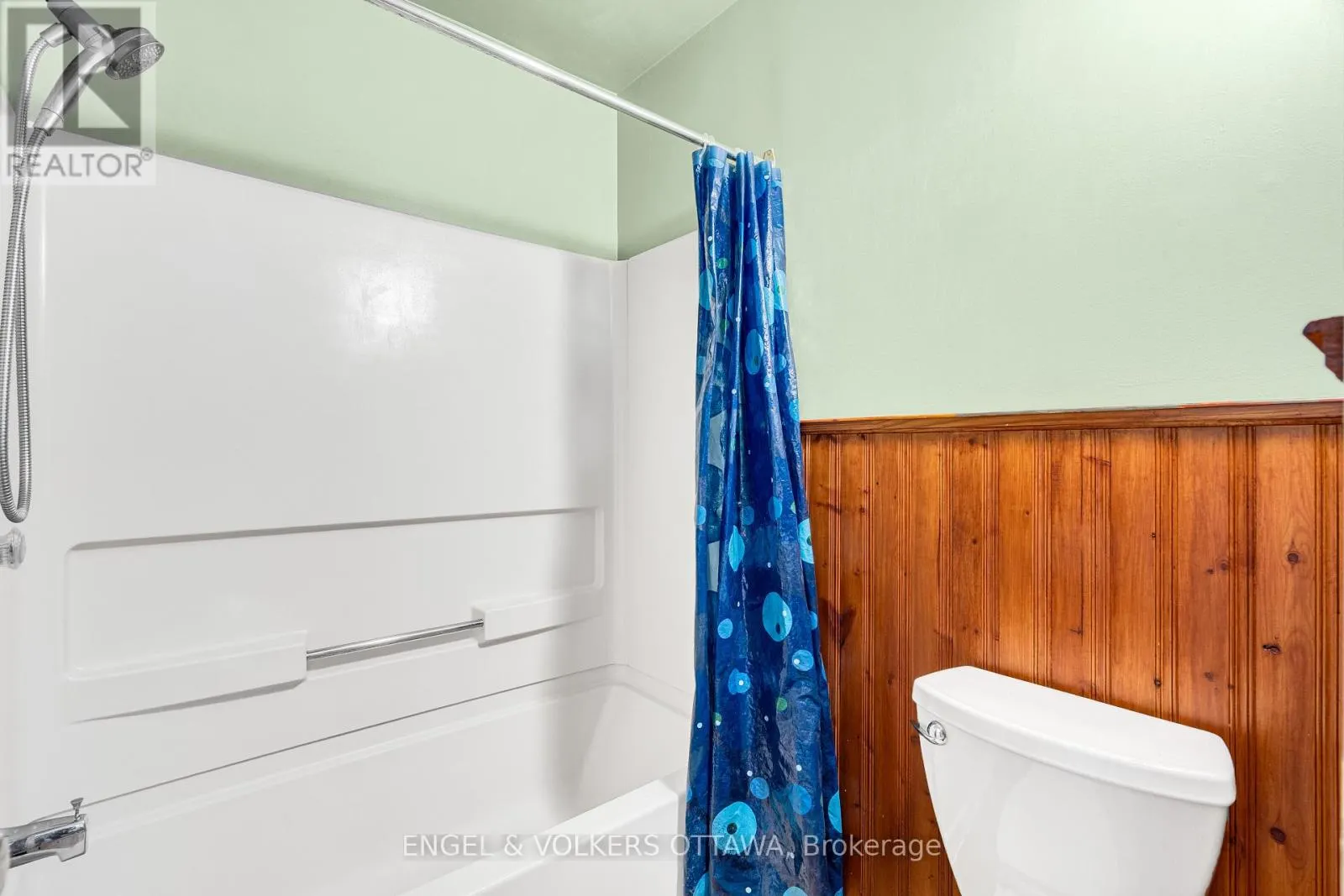 6 BRIDGEWATER TERRACE