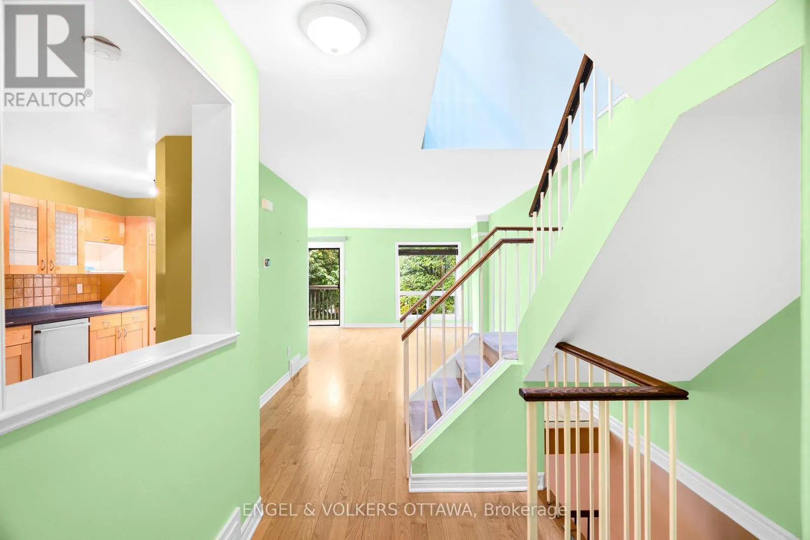 6 BRIDGEWATER TERRACE
