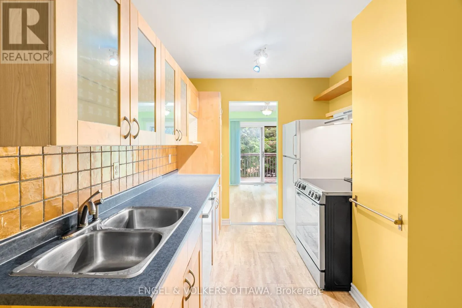 6 BRIDGEWATER TERRACE