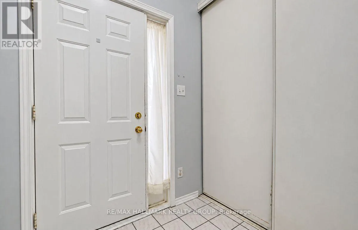 52 PIPER CRESCENT