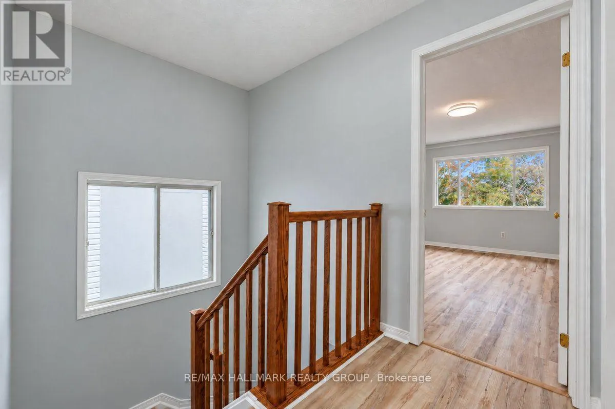 52 PIPER CRESCENT