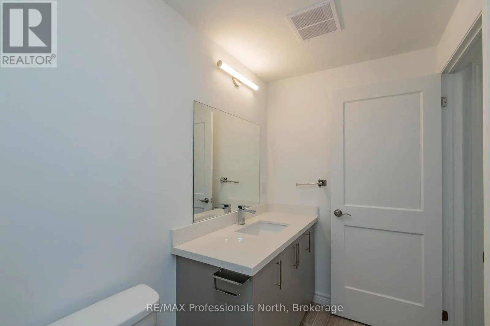 104 - 6 SUNCREST LANE #104