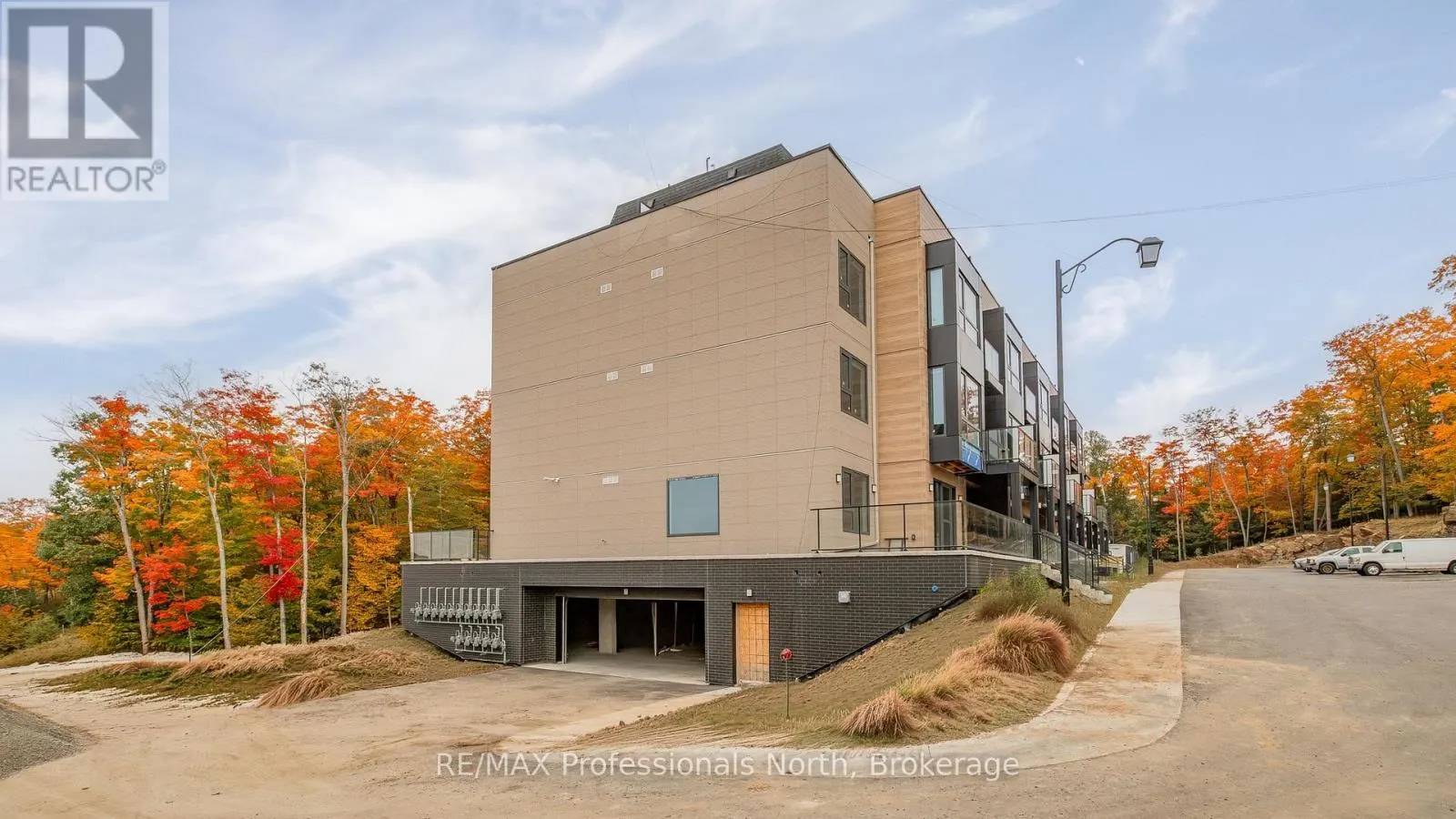 104 - 6 SUNCREST LANE #104