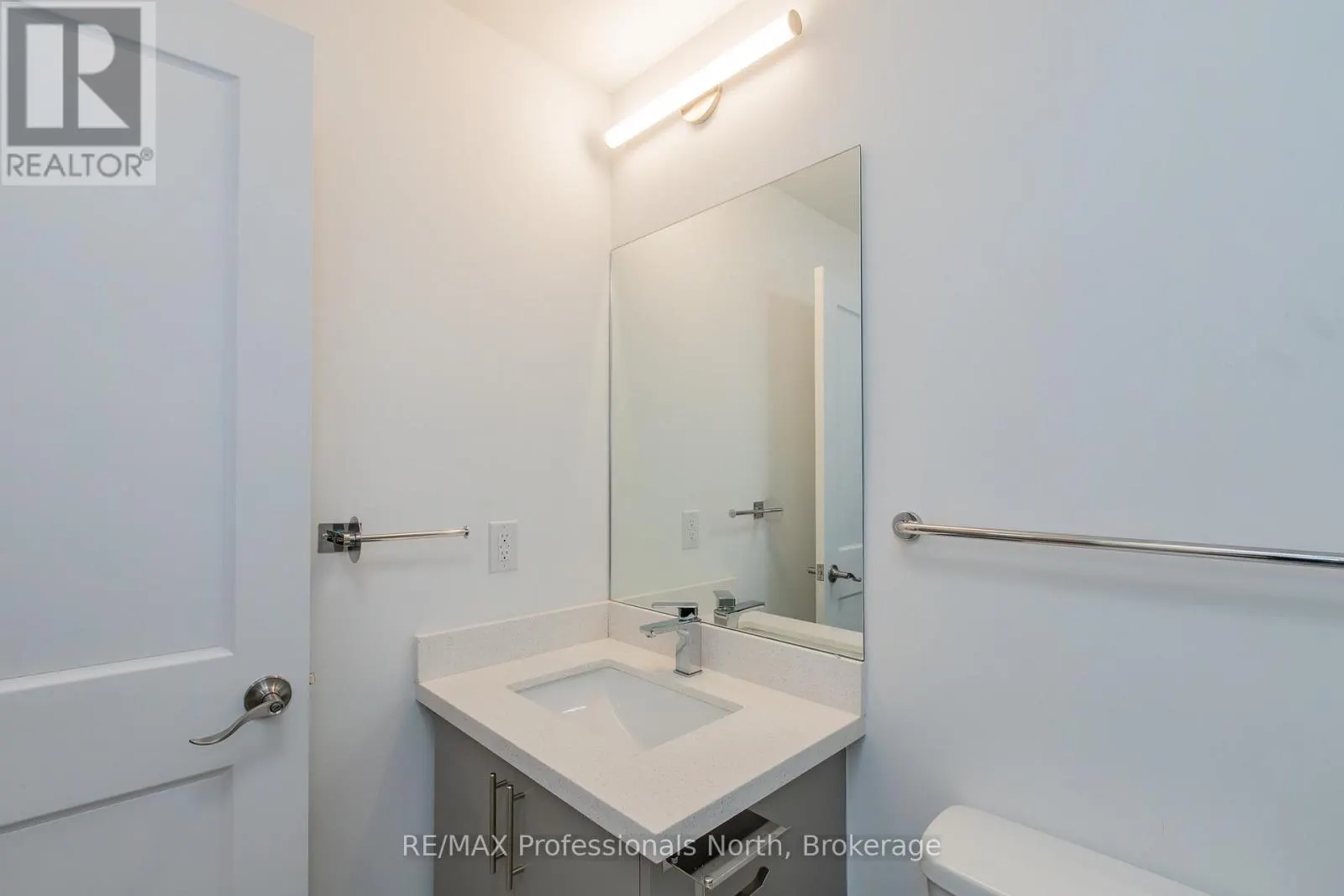 104 - 6 SUNCREST LANE #104
