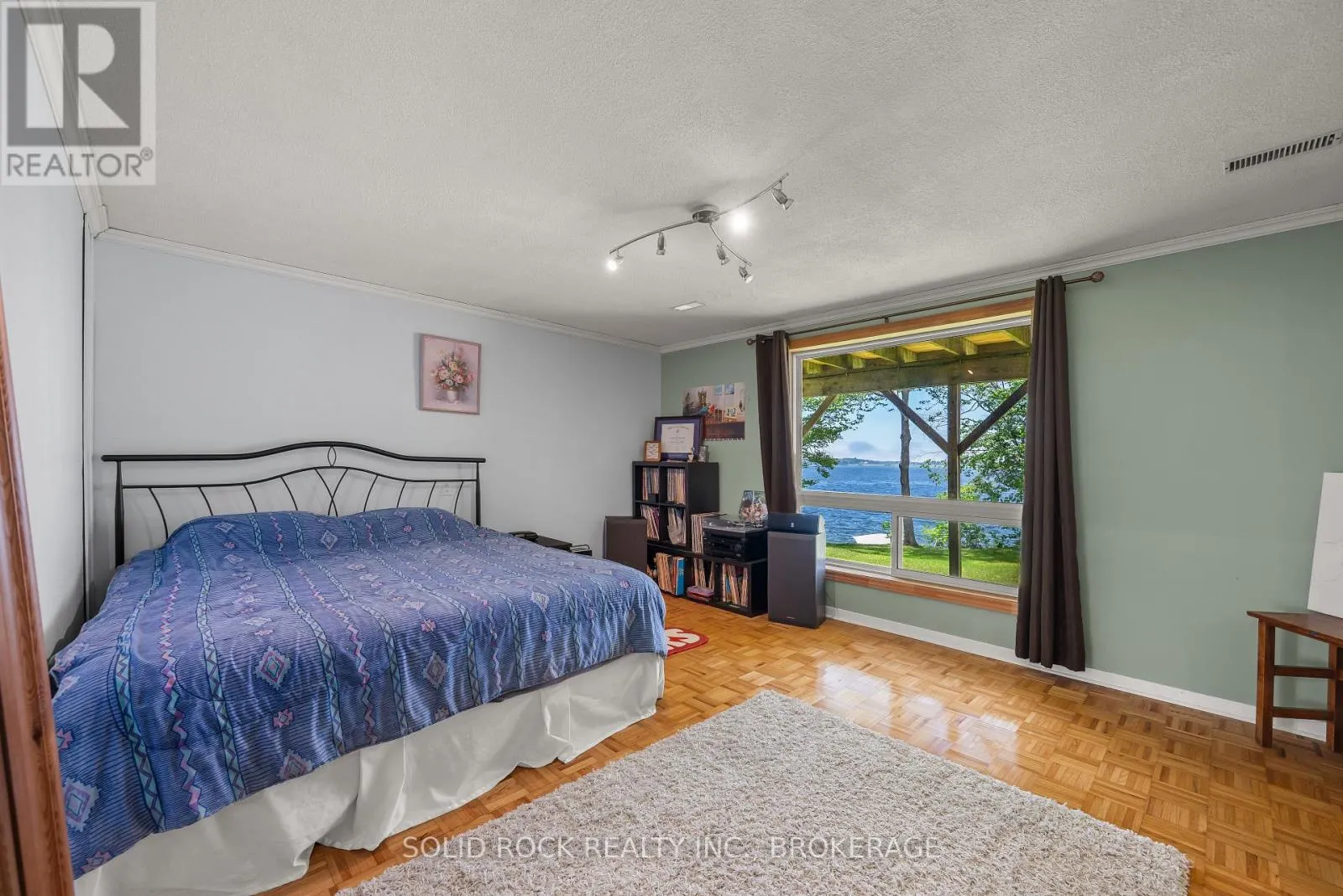 220 HAVENWOOD TRAIL