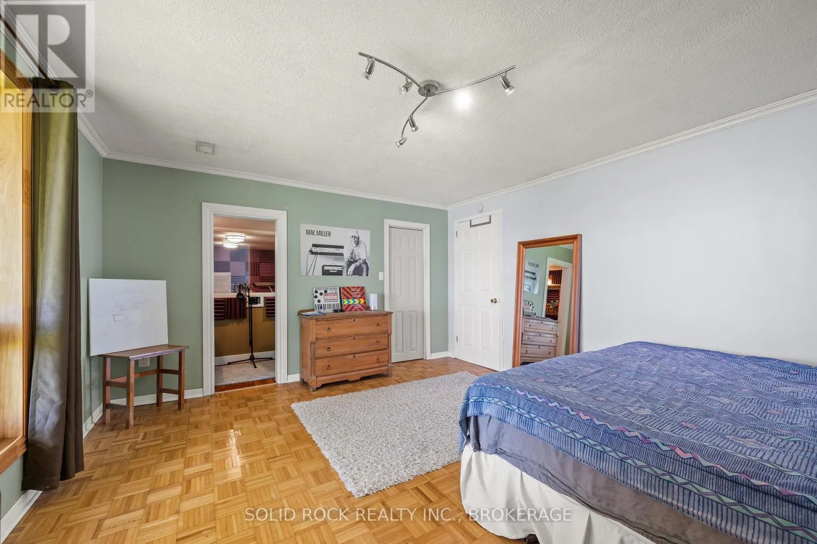 220 HAVENWOOD TRAIL