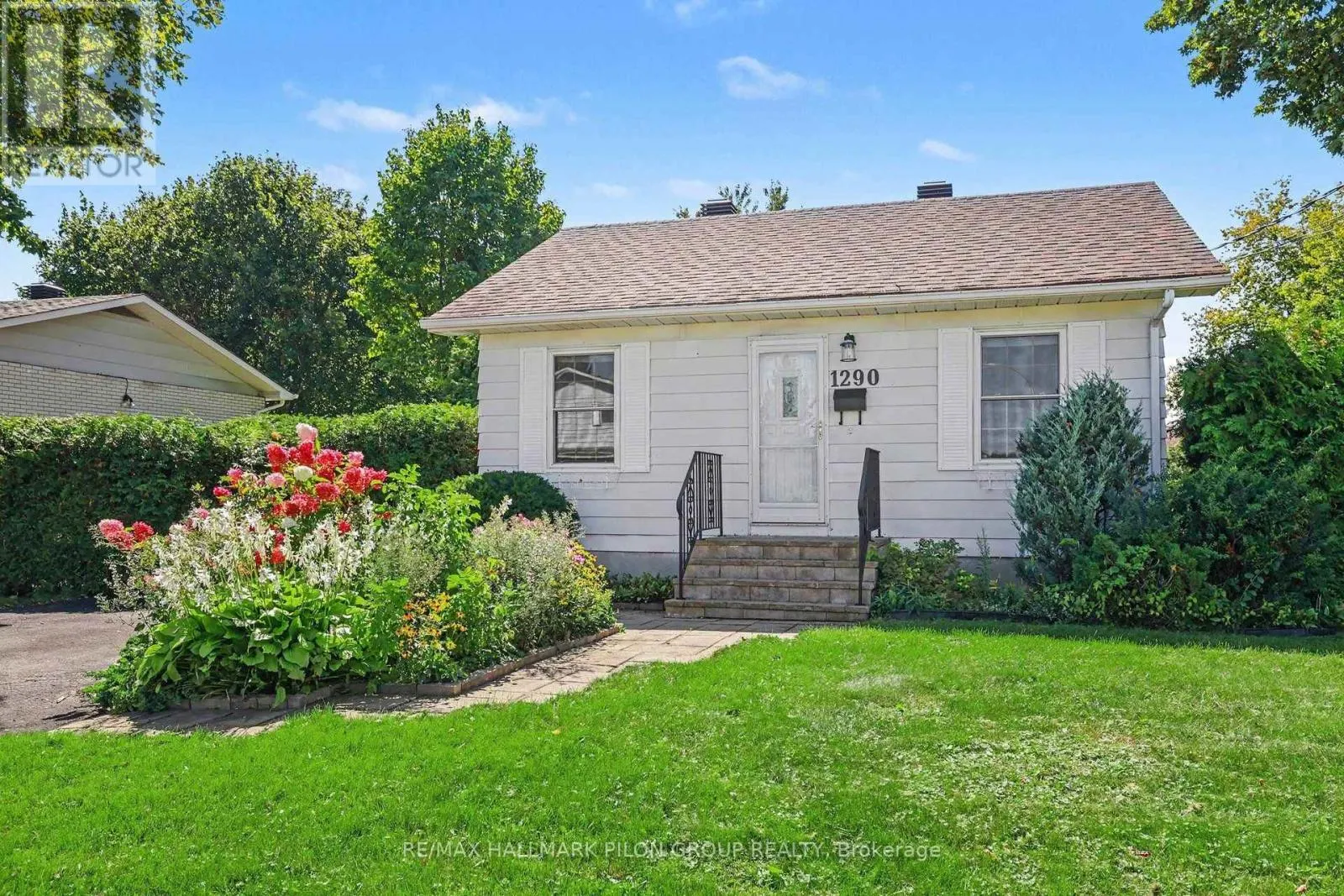 1290 ST. JEAN STREET