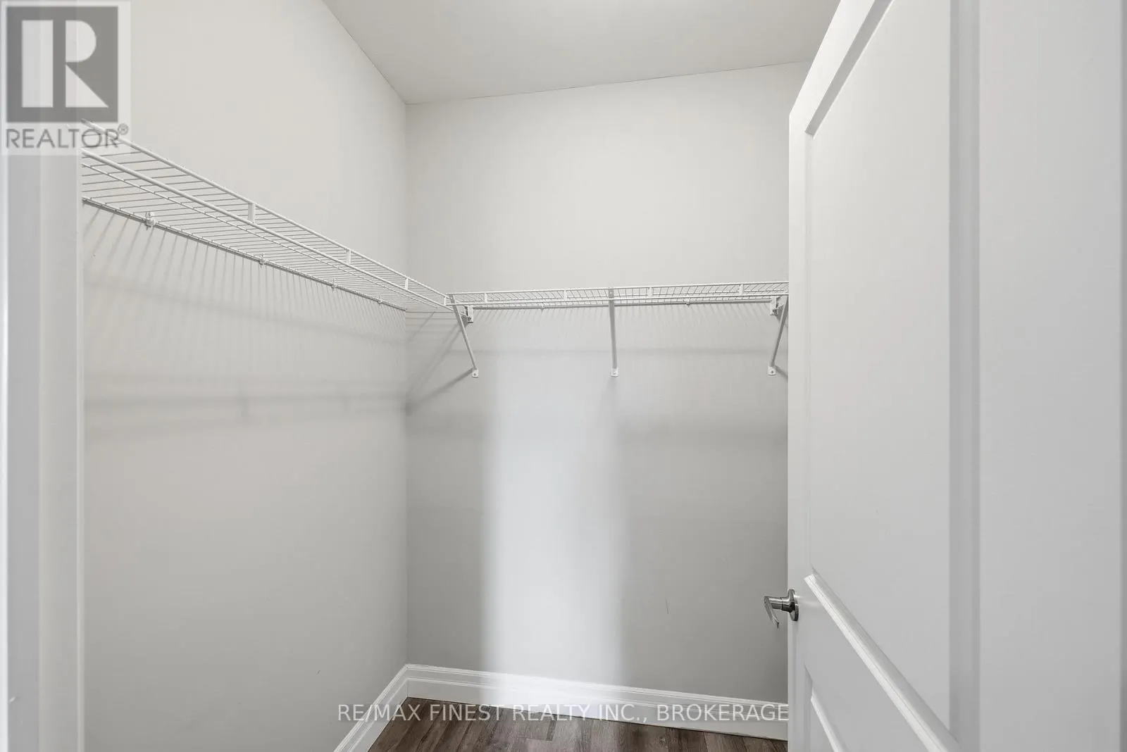 308 - 501 FRONTENAC STREET #308