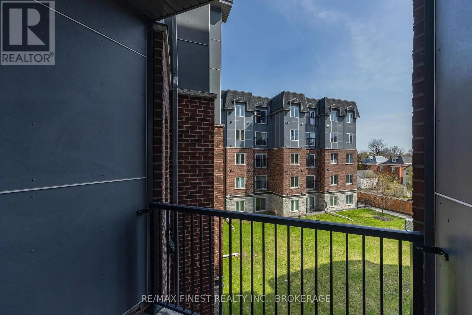 308 - 501 FRONTENAC STREET #308