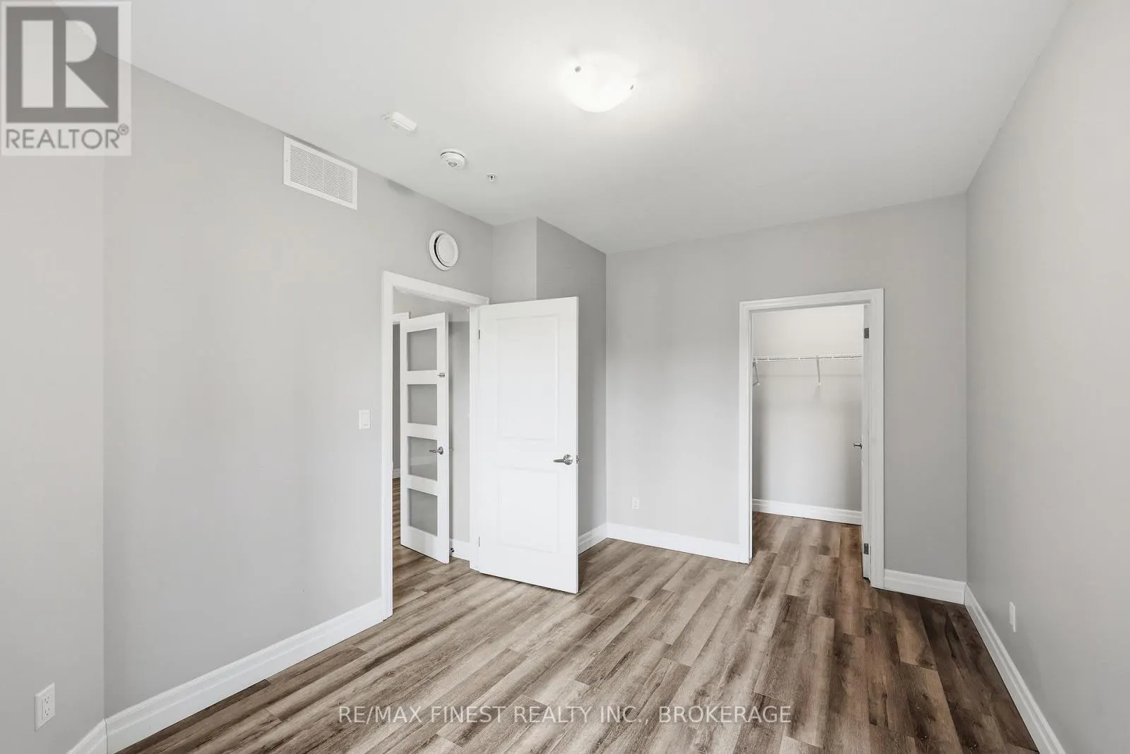308 - 501 FRONTENAC STREET #308